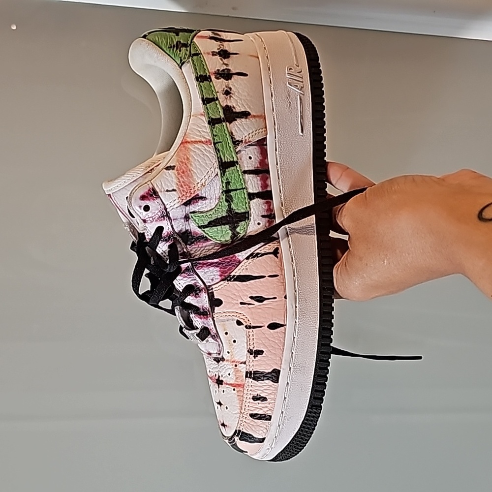 Nike Air Force 1 multicolor size 8.5
